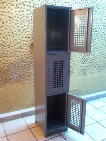 LOCKER DE 38X45X180 CM DE 3 PUERTAS CON PUERTAS DE REJILLA